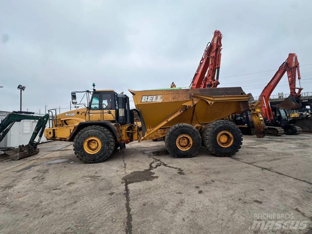 Bell B 40 D 연결식 홀러