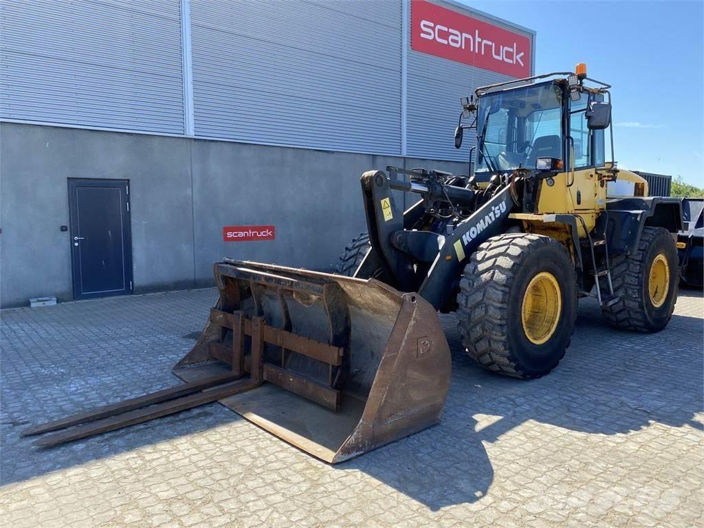 Komatsu WA250PZ-5  휠로우더