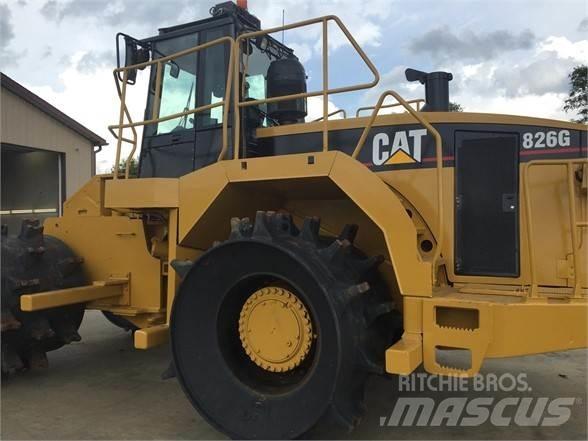 CAT 826G 폐기물 다짐기