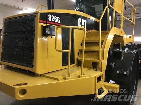 CAT 826G 폐기물 다짐기