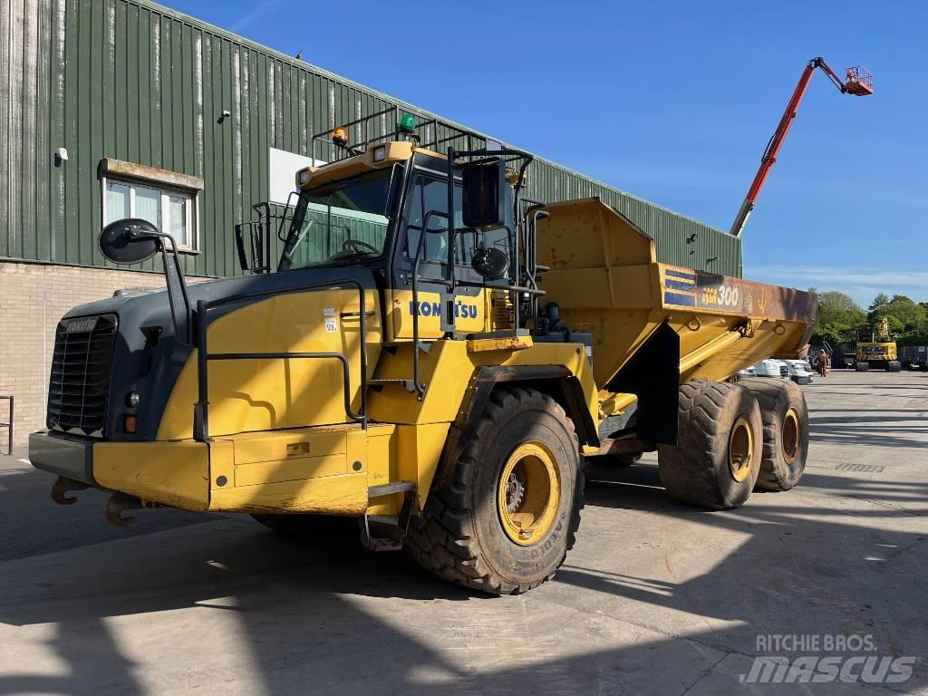 Komatsu HM 300-3 연결식 홀러