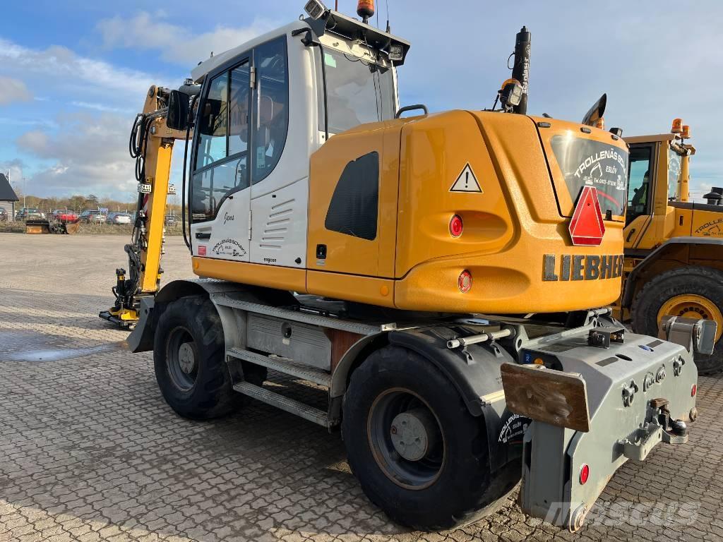 Liebherr A914  휠 굴삭기