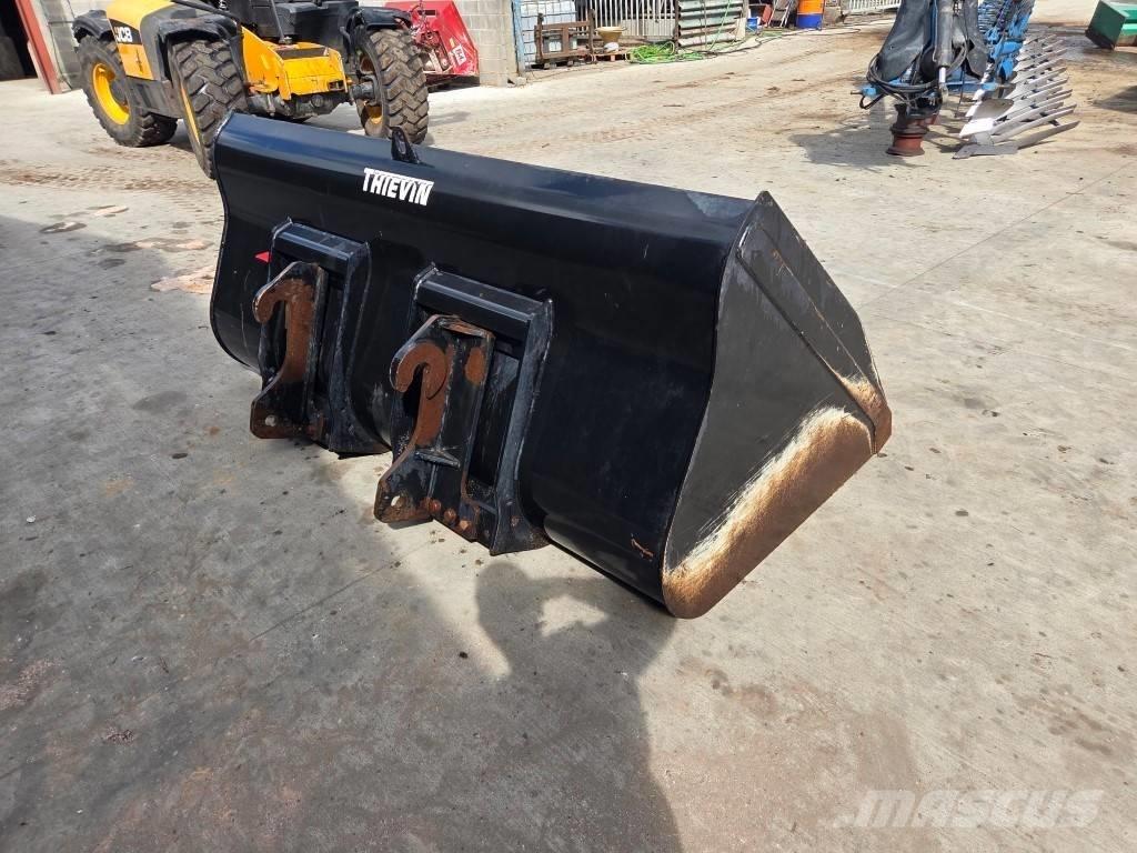 JLG 2450 / 2400 프론트 로더 부속품