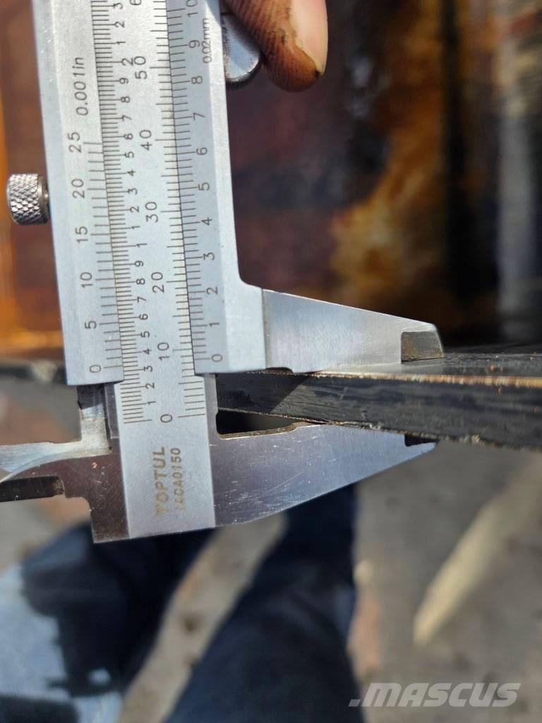 JLG 2450 / 2400 프론트 로더 부속품