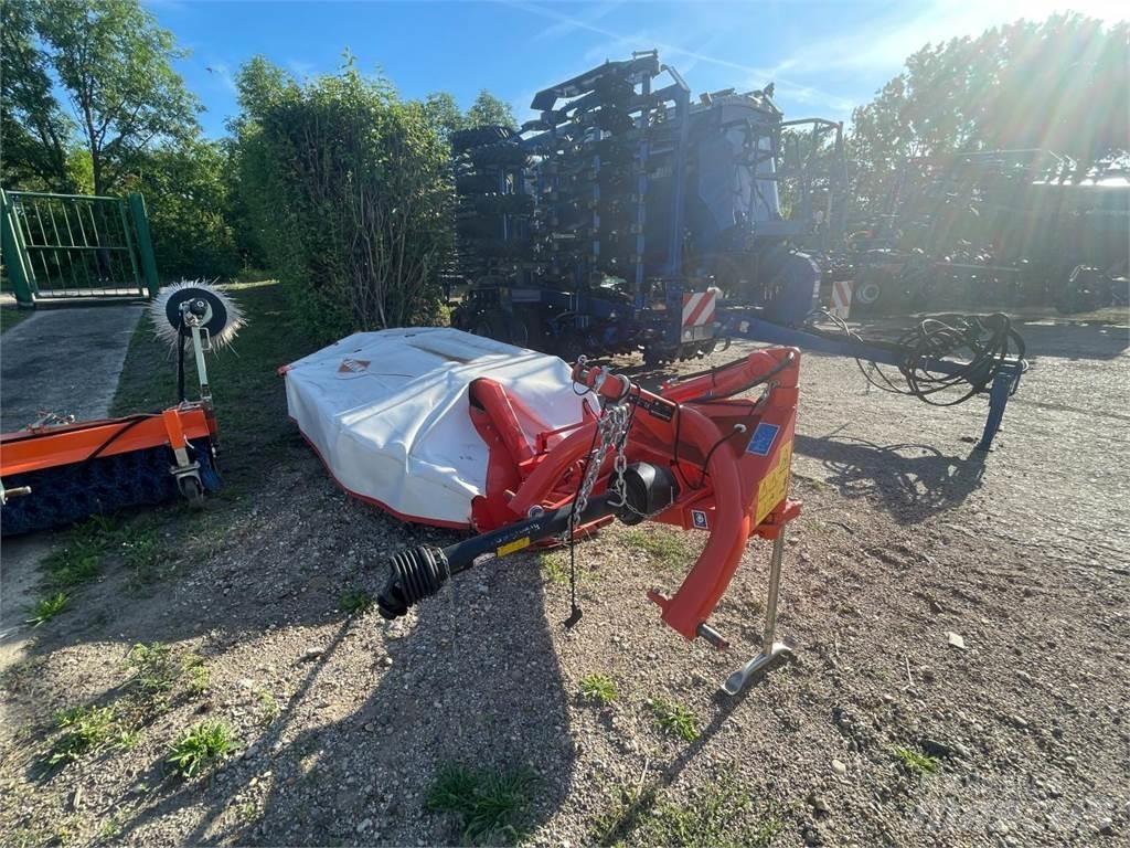 Kuhn GMD 24 제초기