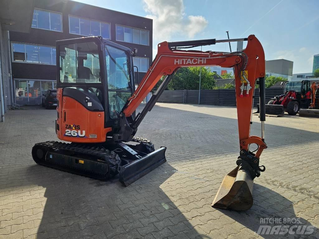 Hitachi ZX26U-6 소형 굴삭기 7톤 미만