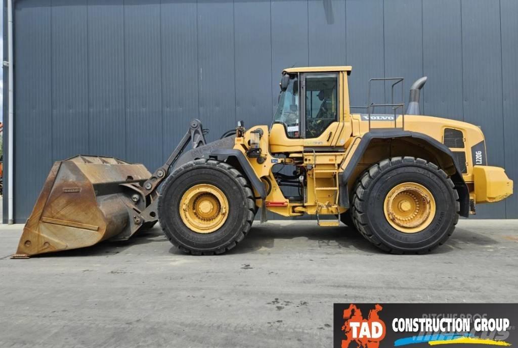 Volvo L 220 G  휠로우더