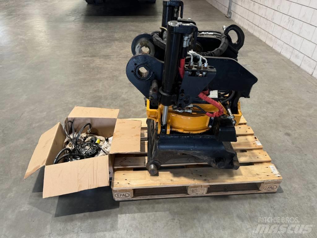 Engcon EC15B-CW30EC 로테이터