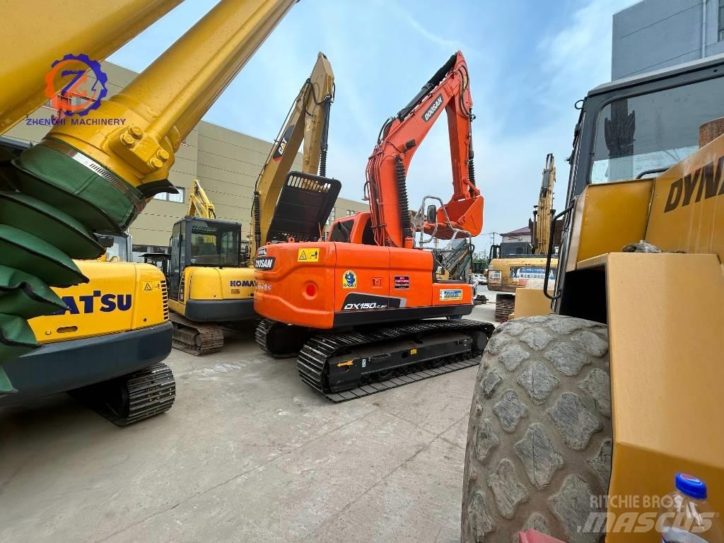 Doosan DX 150 중형굴삭기 7톤-28톤