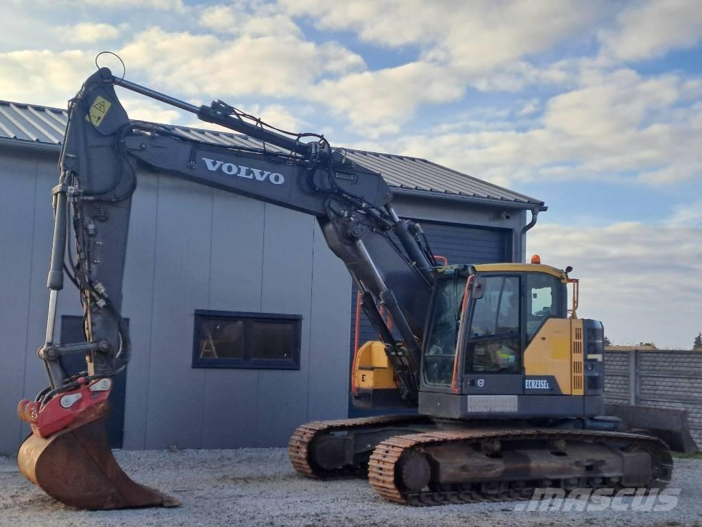 Volvo ECR235EL 대형 굴삭기 29톤 이상