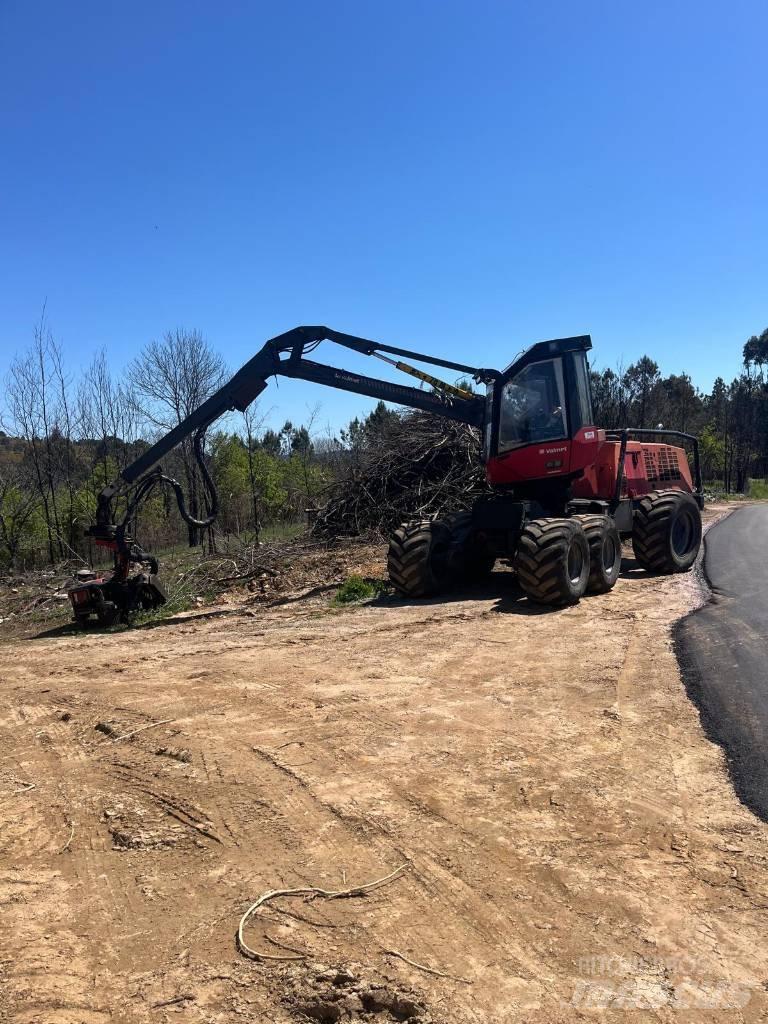 Valmet 901.3 원목 하베스터