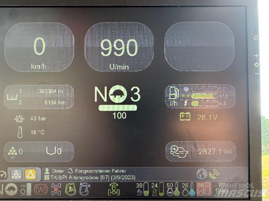 Komatsu 875 원목 포워더