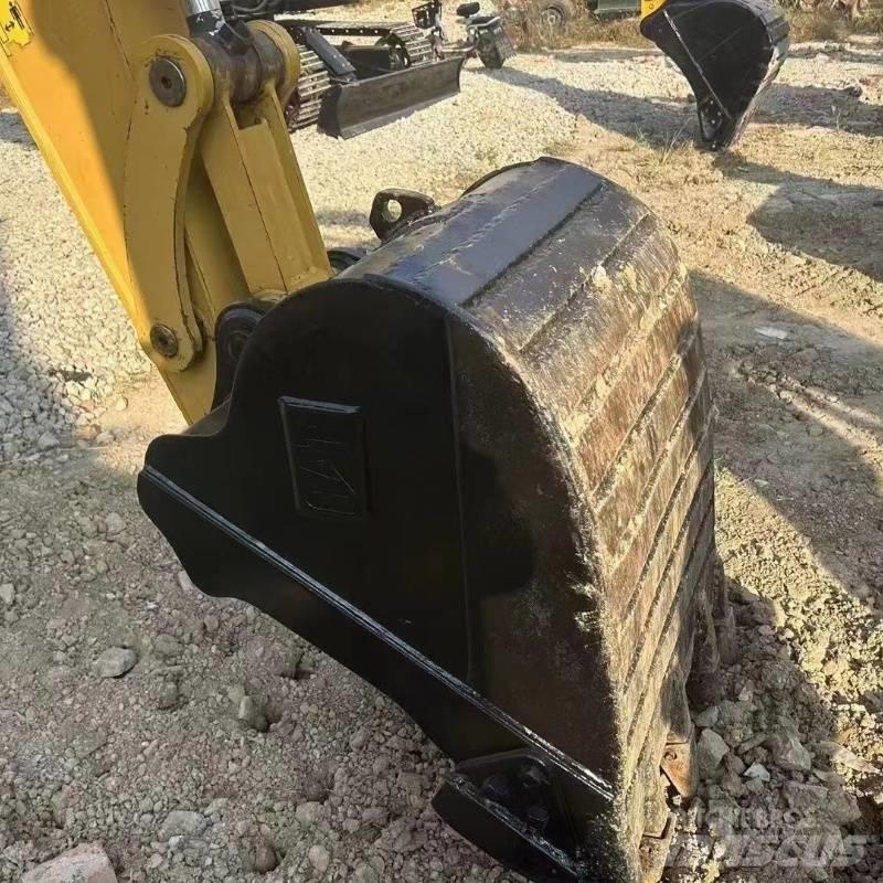 CAT 307 대형 굴삭기 29톤 이상