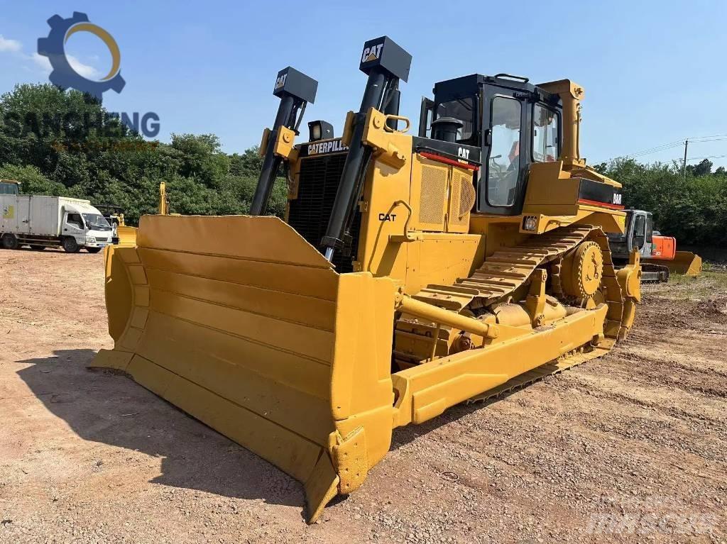 CAT D8R 크롤러 도저