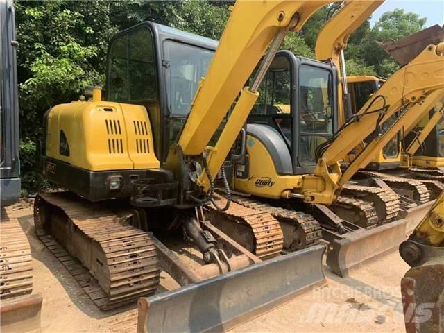 Hyundai R80-7 대형 굴삭기 29톤 이상