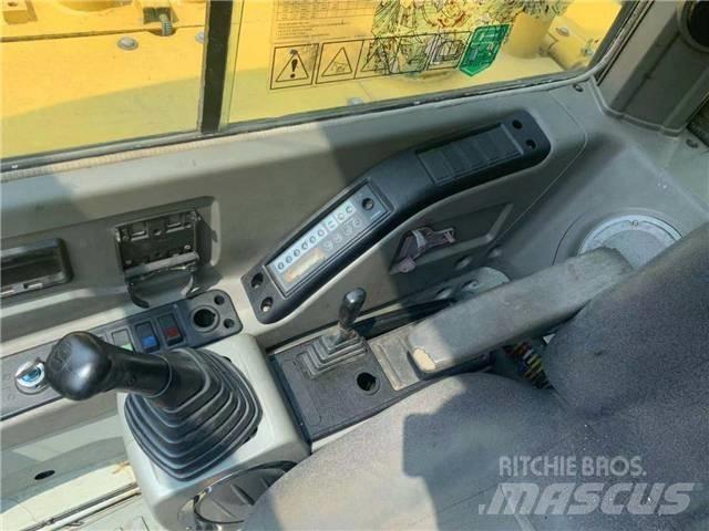 Hyundai R80-7 대형 굴삭기 29톤 이상