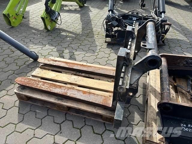 Kramer KT 447 텔러 핸들러