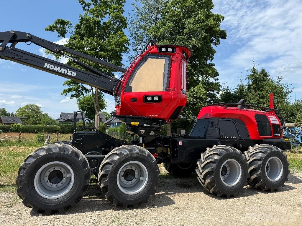 Komatsu 931 XC 원목 하베스터