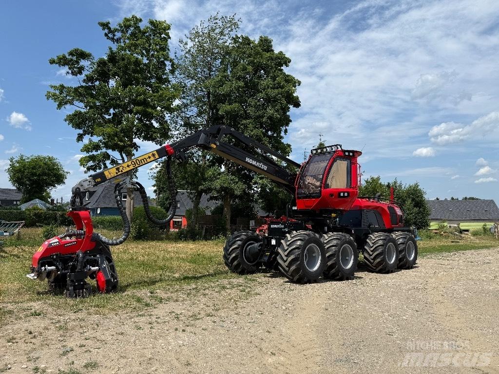 Komatsu 931 XC 원목 하베스터