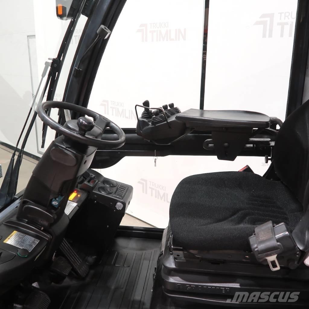 Toyota 52-8FDF25 디젤 지게차