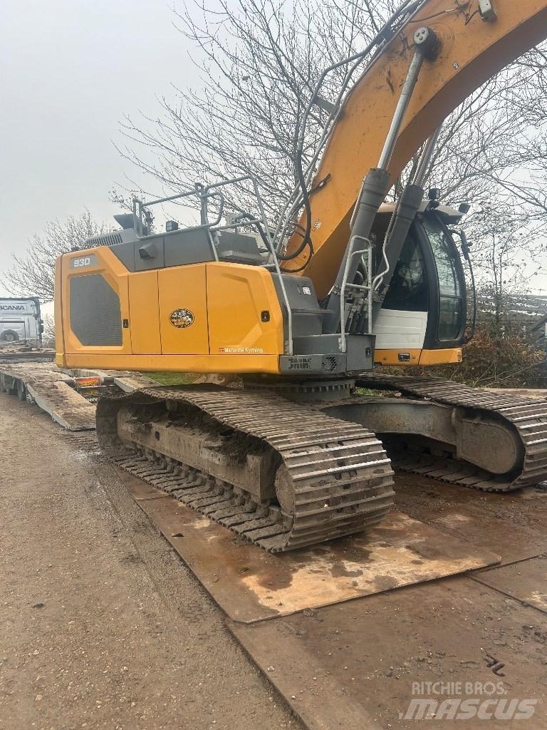Liebherr R930 G8 대형 굴삭기 29톤 이상