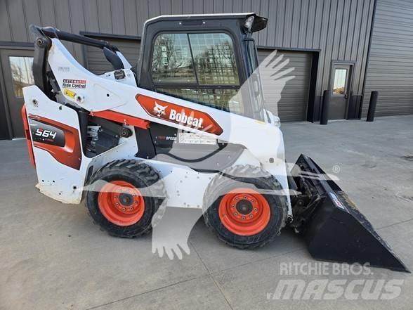 Bobcat S64  스키드로더