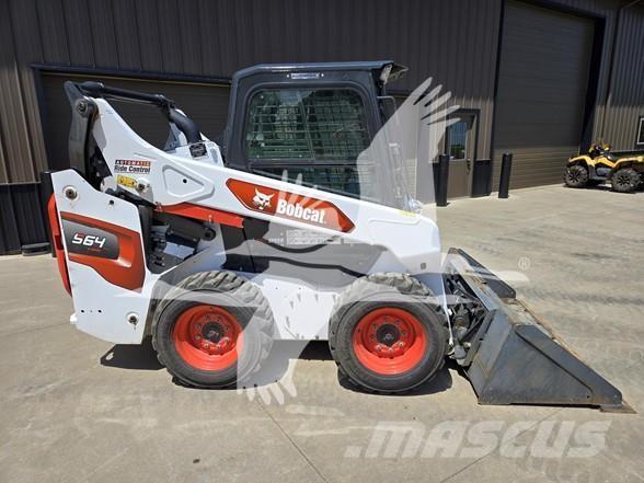 Bobcat S64  스키드로더