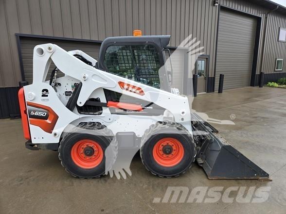 Bobcat S650  스키드로더
