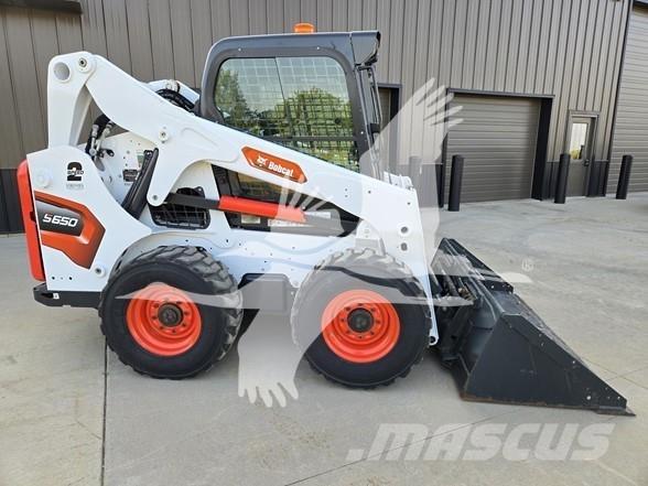 Bobcat S650  스키드로더
