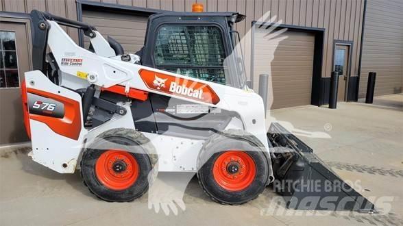 Bobcat S76  스키드로더