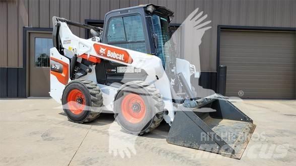 Bobcat S76  스키드로더