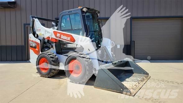 Bobcat S76  스키드로더