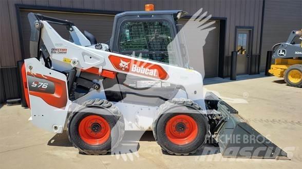 Bobcat S76  스키드로더