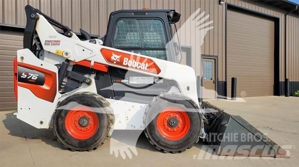 Bobcat S76  스키드로더