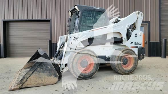 Bobcat S850  스키드로더