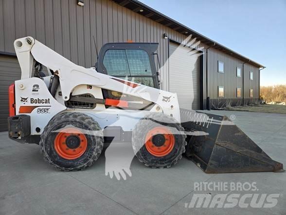 Bobcat S850  스키드로더