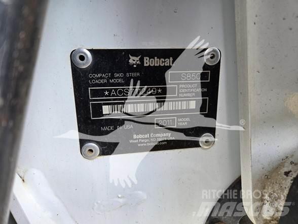 Bobcat S850  스키드로더