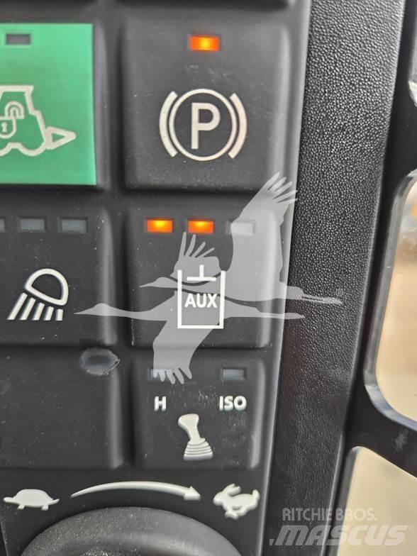 Bobcat S86  스키드로더