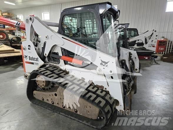 Bobcat T650  스키드로더