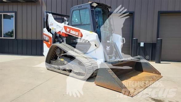 Bobcat T76  스키드로더