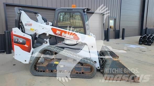 Bobcat T76  스키드로더