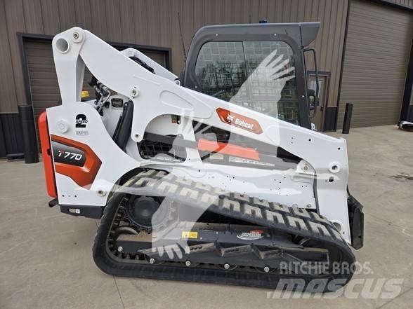 Bobcat T770  스키드로더