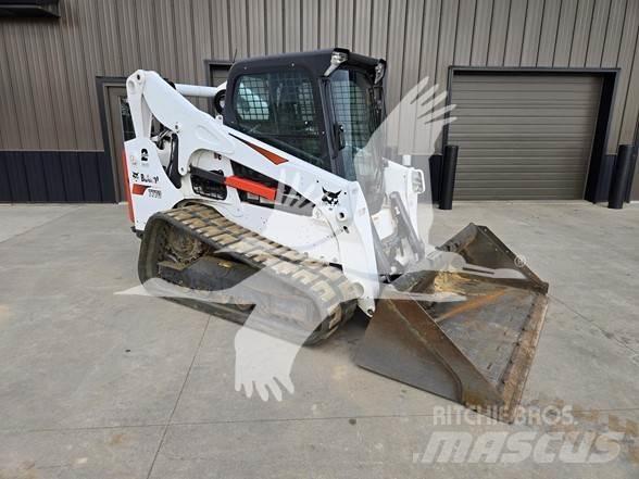Bobcat T770  스키드로더