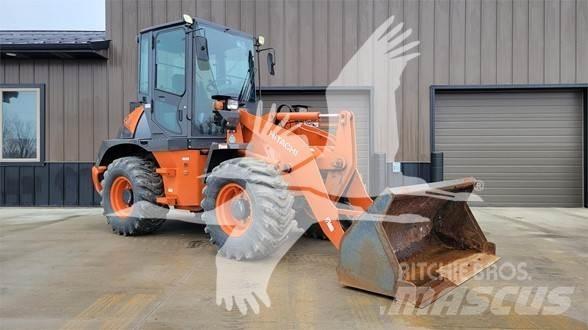 Hitachi ZW80  휠로우더
