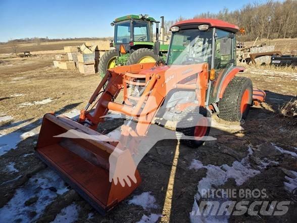 Kubota L4240 트랙터