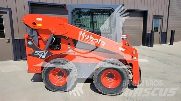 Kubota SSV75  스키드로더