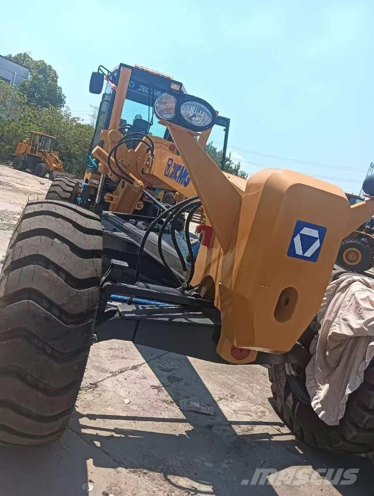 XCMG GR1803 그레이더