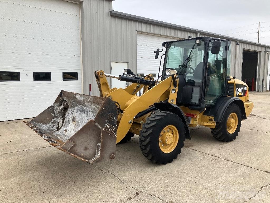 CAT 906 H  휠로우더