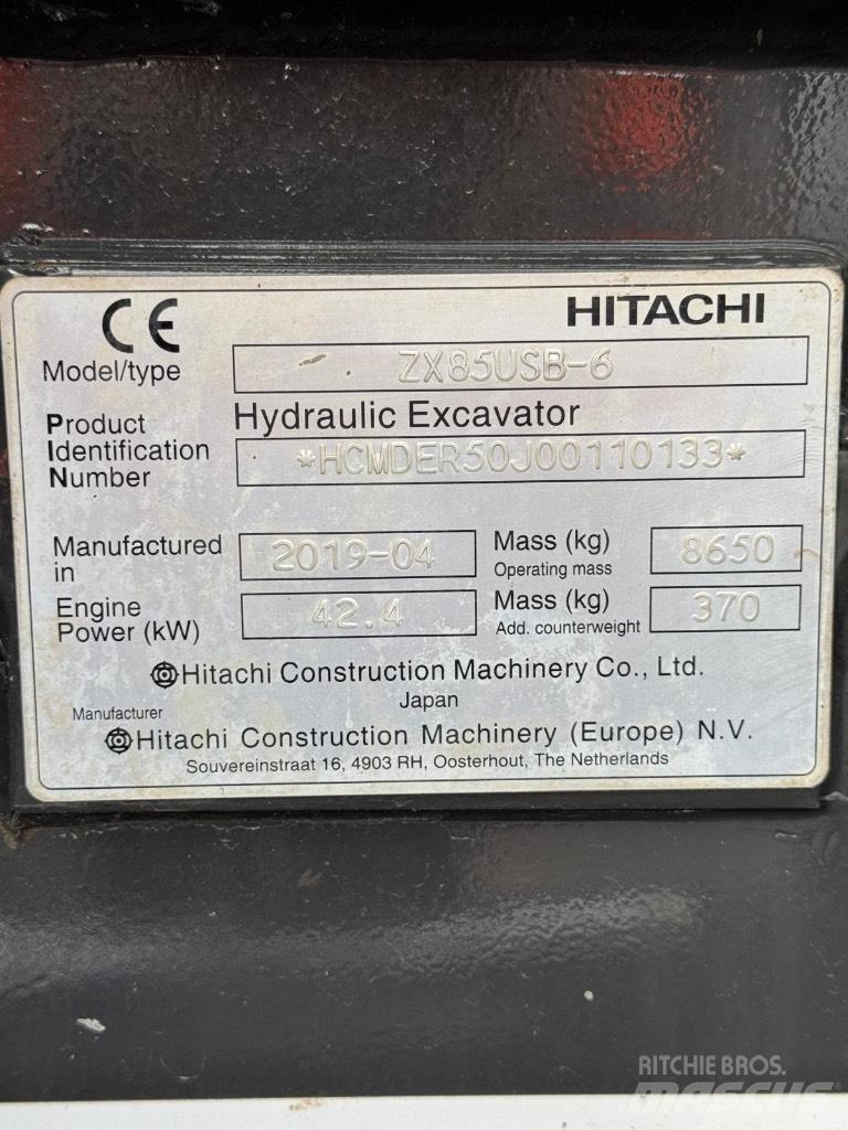 Hitachi ZX 85 US B-6 중형굴삭기 7톤-28톤