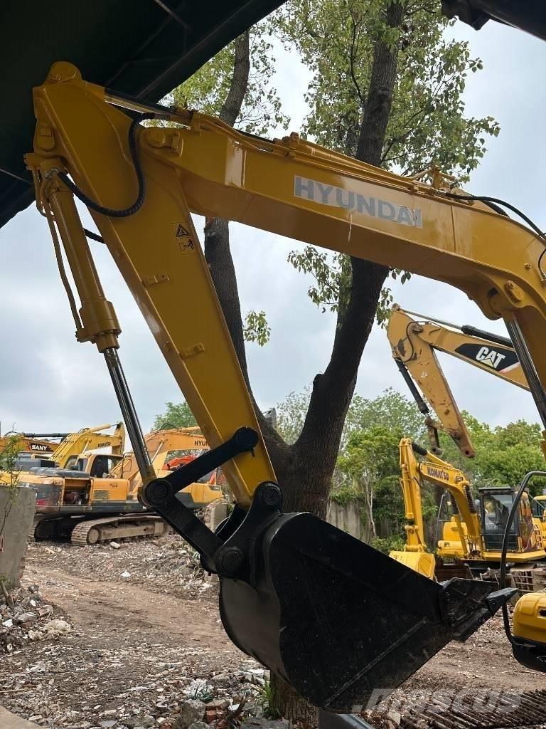 Hyundai 80-7 대형 굴삭기 29톤 이상